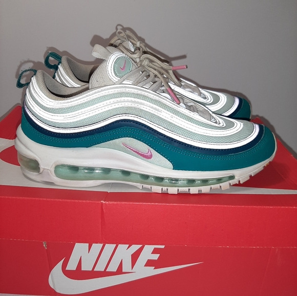 Nike Air Max 97 - Picture 3 of 11